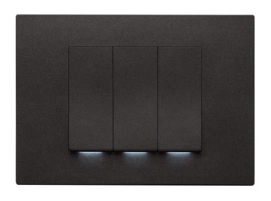 linea-30653_02-3x31000S_G luce verticale